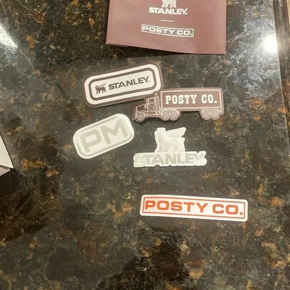 NWT Stanley 1913 Post Malone Collab Camo Insulated Mug with Handle & keychain - Picture 7 of 11